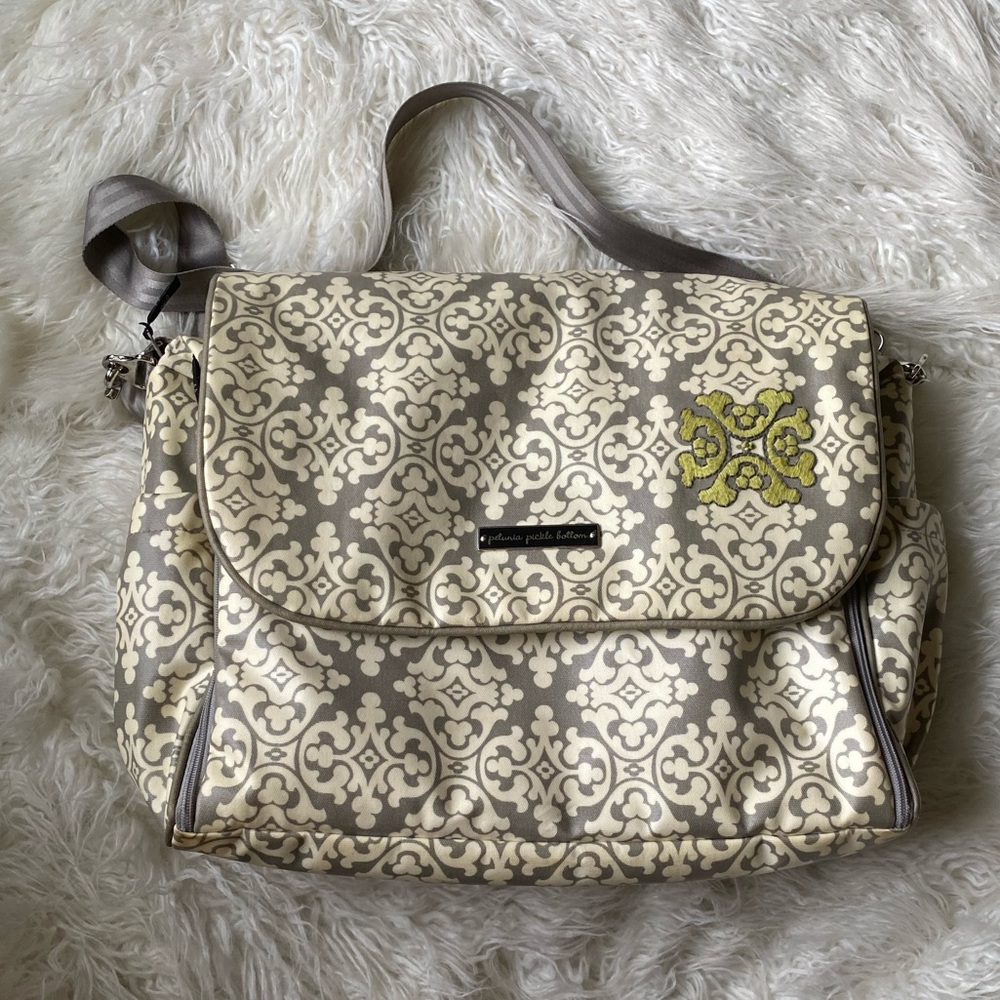 Petunia pickle bottom diaper‎ bag
